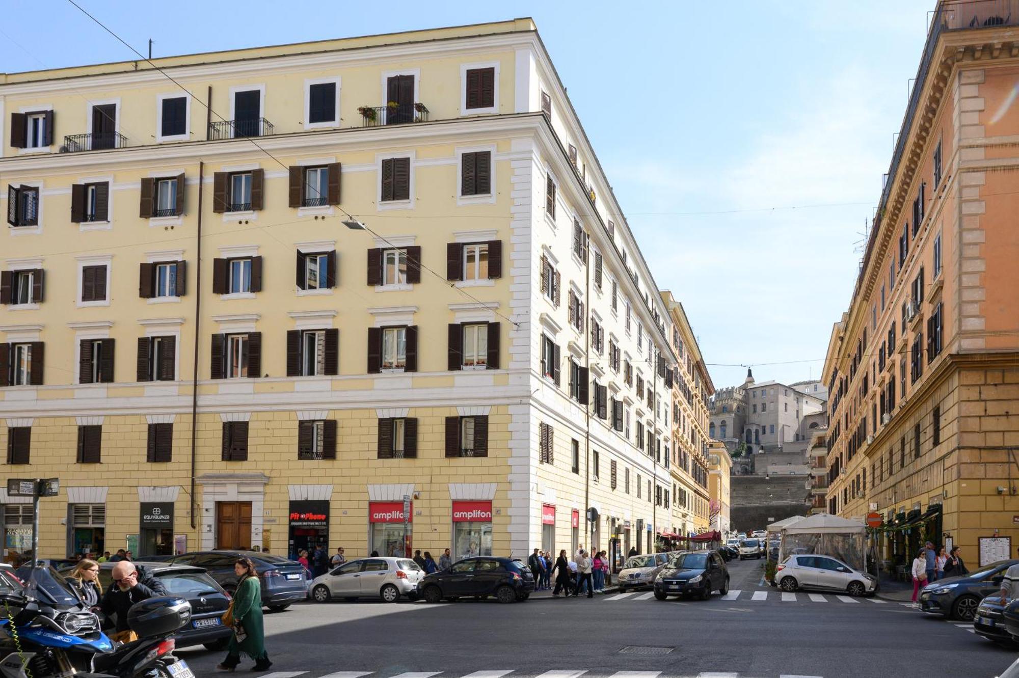 Magnoliahome Suites At The Vatican — Photos 2